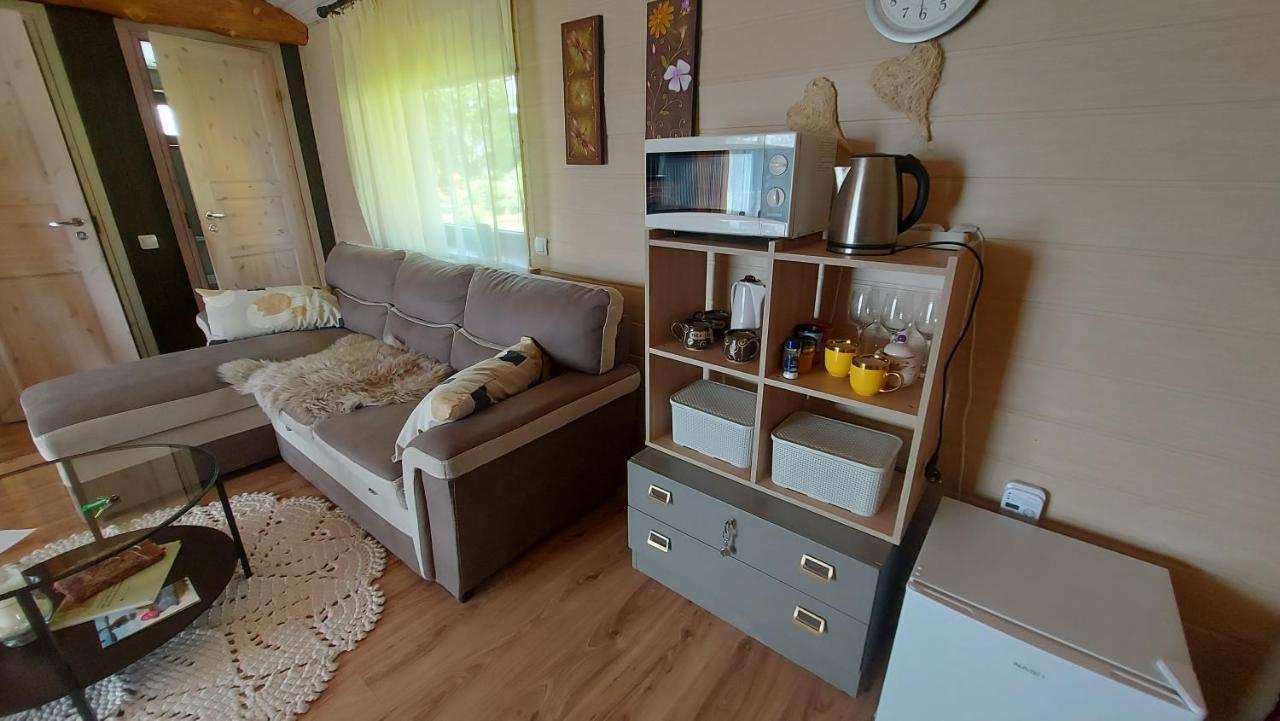 Ferienwohnung Tuka Talu Soomaa Piirkonnas Tori Exterior foto